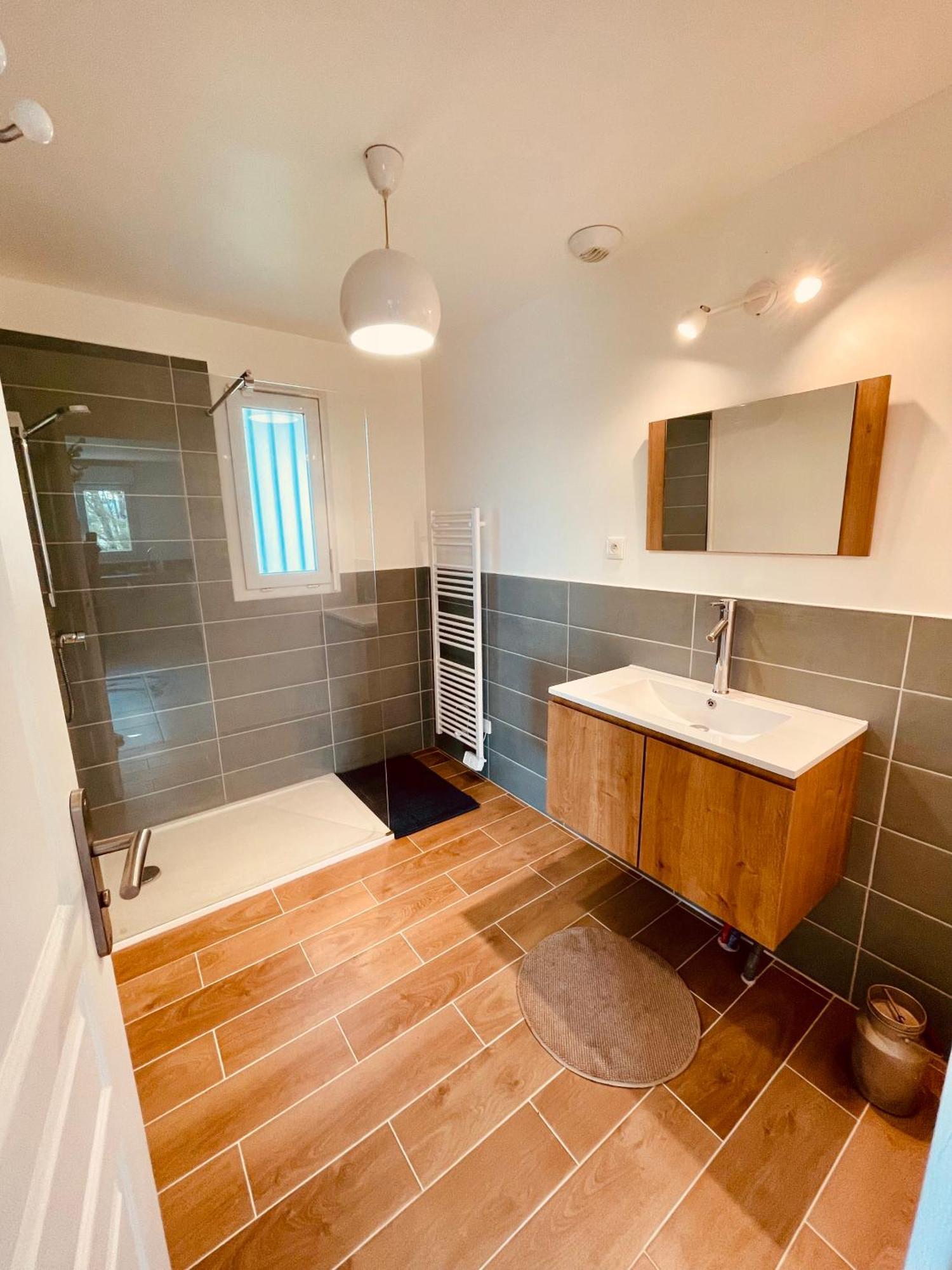 Apartment Sweet 74